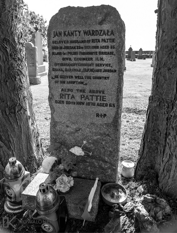 Grave of Polish Soldier - Largo
